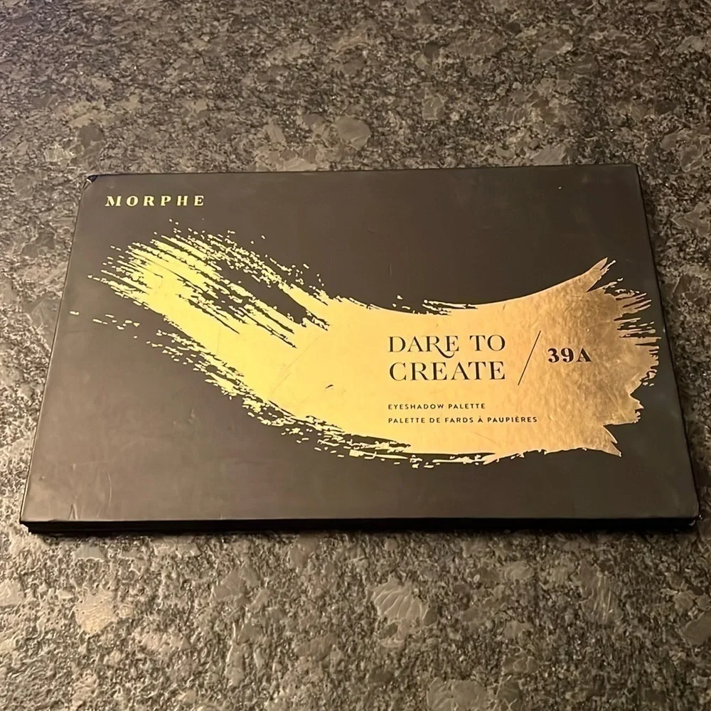 Morphe Large Eyeshadow Palette Dare To Create 39A
